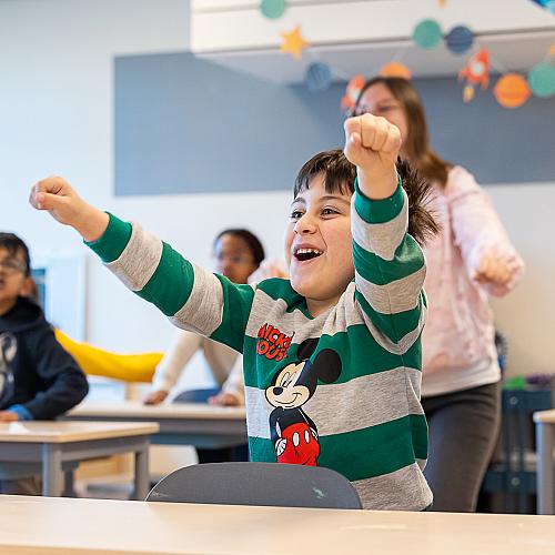 Leerkracht en leerling SCOH 